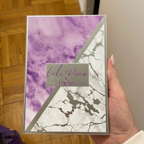 Lele Pons x Tarte Eyeshadow and Blush Palette - Picture 2 of 3